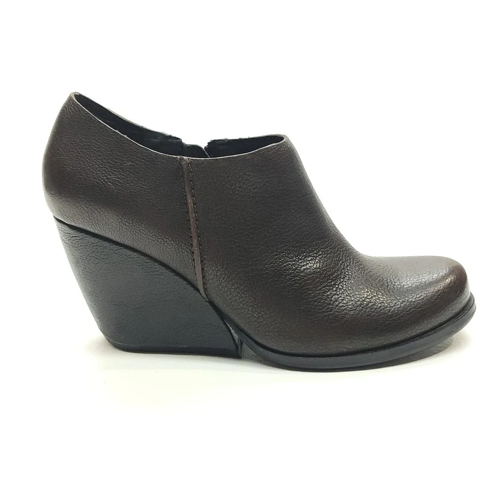 Kork-Ease Boots Womens 7M Brown Holmes Leather‎ Wedge Ankle Block Heel Booties